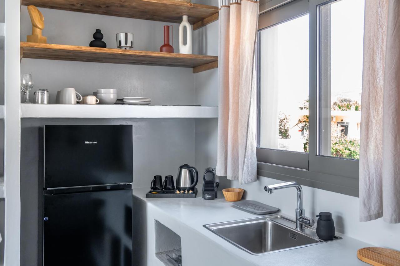 أييوي أبوستولوي La Perla Suites المظهر الخارجي الصورة