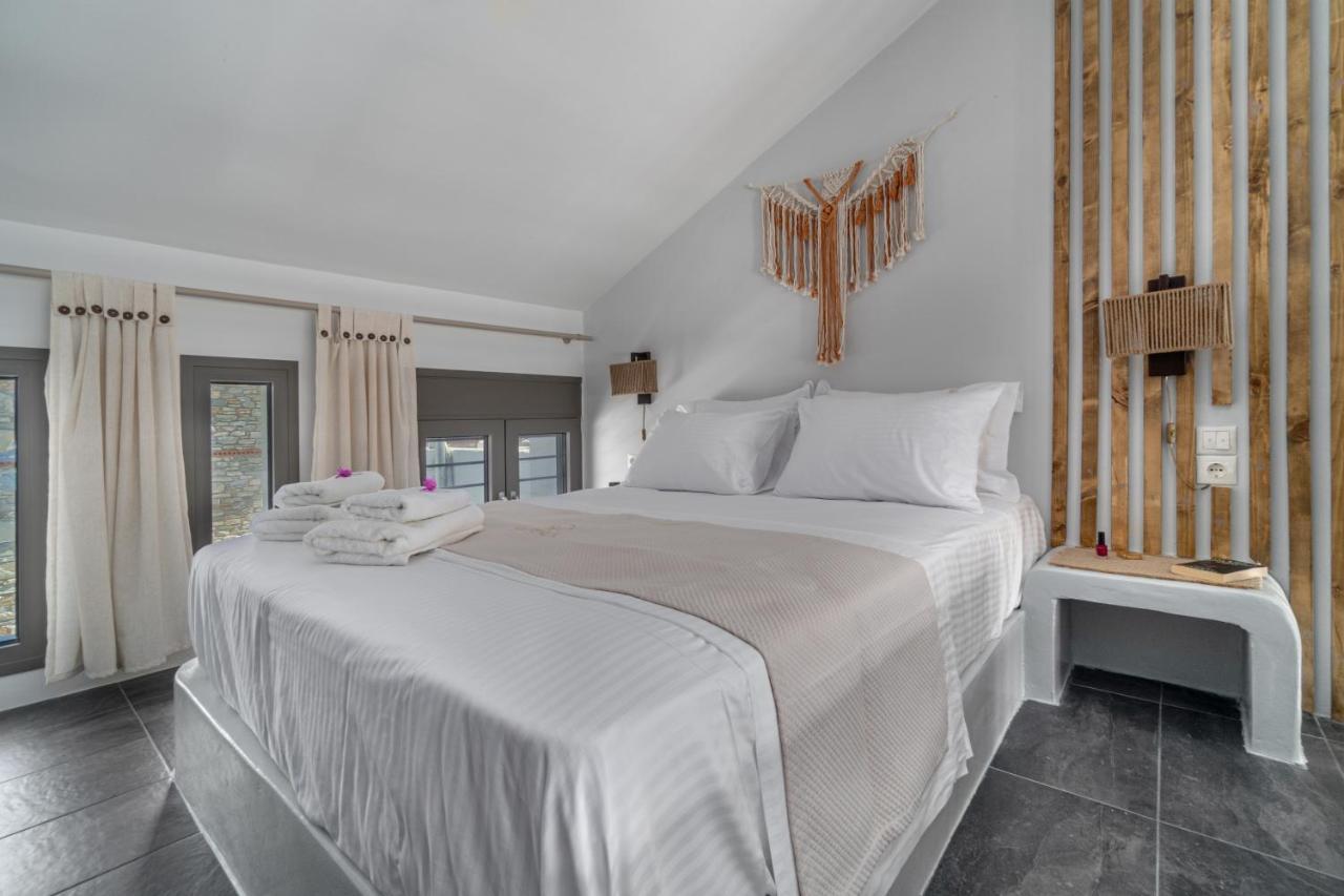 أييوي أبوستولوي La Perla Suites المظهر الخارجي الصورة